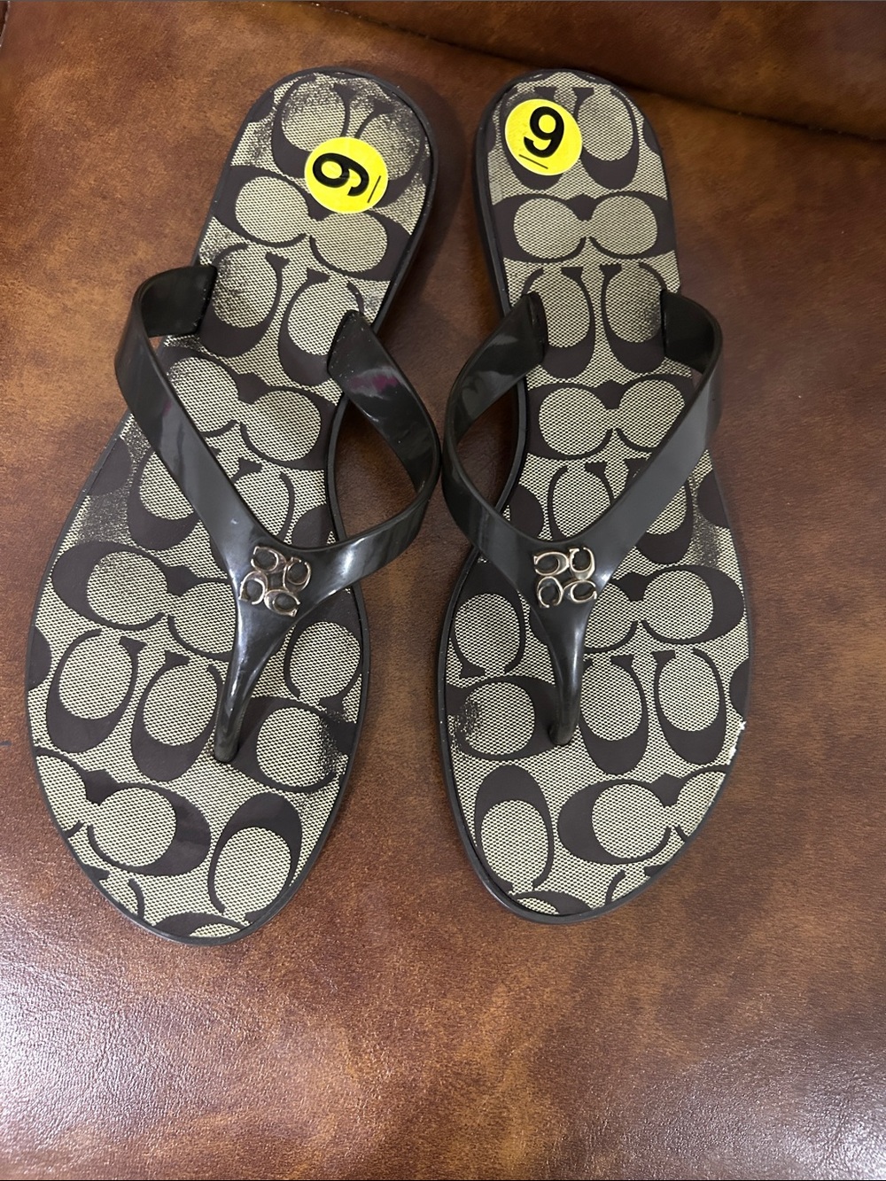 Coach Signature Canvas Flip Flop Sandals in Black and Beige - Picture 5 of 5